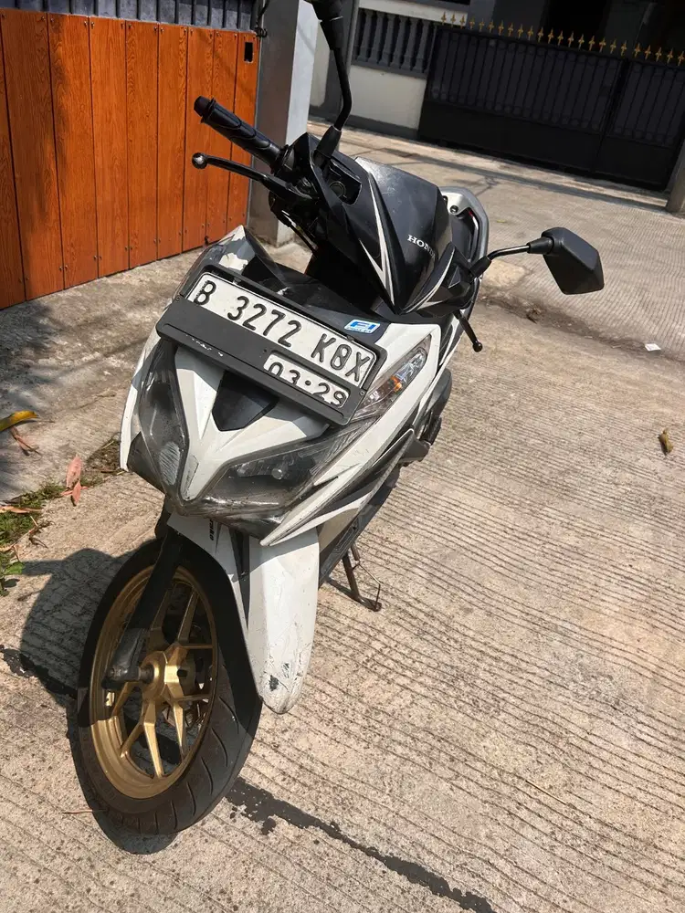 Di Jual BU Honda Vario KZR