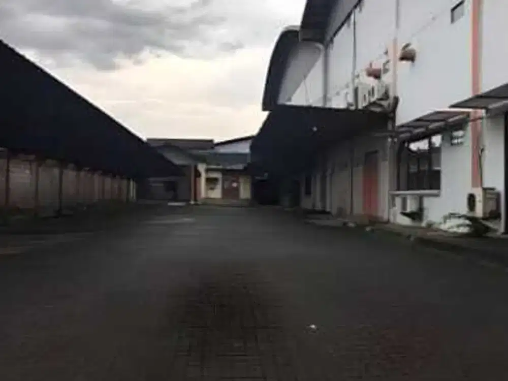 Gudang 3 Lantai di Taman Tekno BSD Serpong Siap Pakai