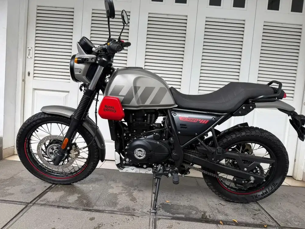 Royal Enfield SCRAM 411 2024