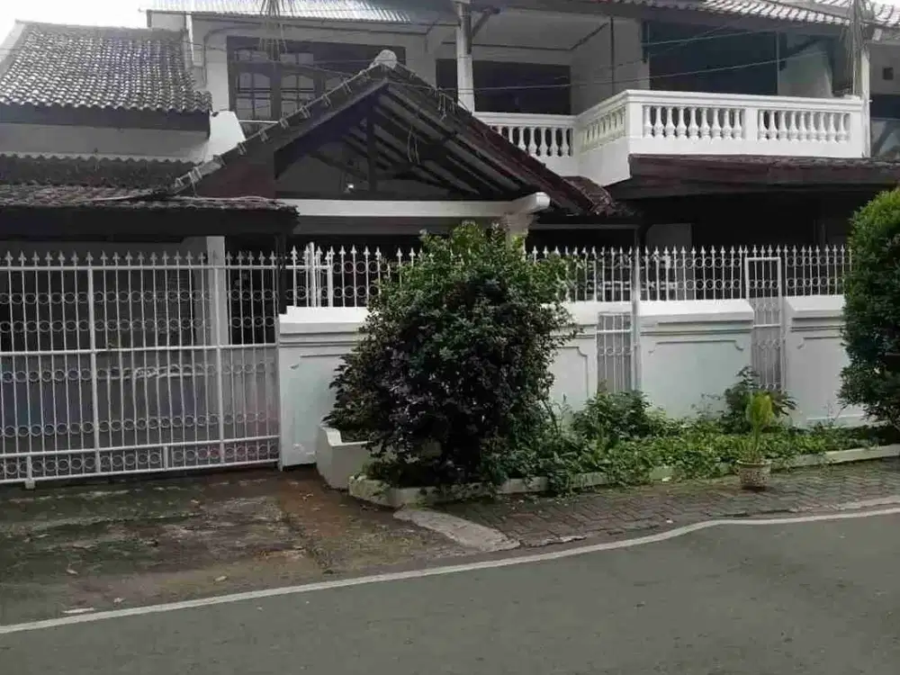 Dijual Murah rumah 2 lantai di pulomas, kayu putih, jakarta timur.
