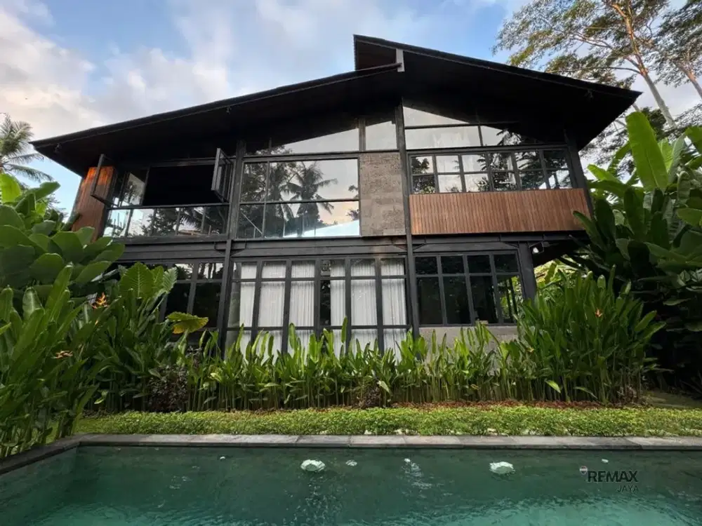 Villa Modern 3 Kamar Tidur Dijual, di Ubud, Gianyar Area