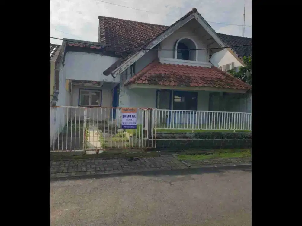 Jual Rumah Lokasi Strategis Dekat Akses Tol BSD Anggrek Loka