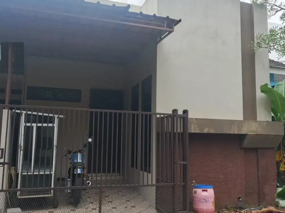 Dijual Rumah di Serpong Terrace