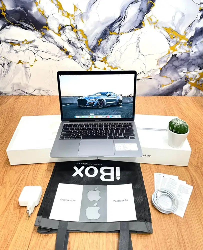 Macbook Air Retina 13-inci 2020