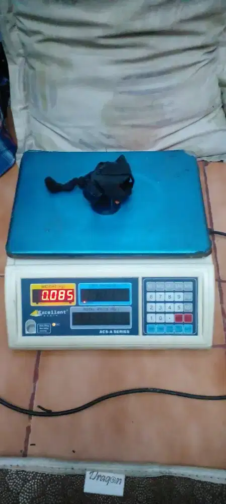Timbangan digital excellent 30kg