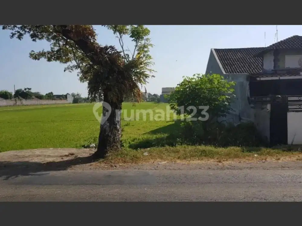 Dijual Tanah Zona Kuning Lokasi Strategis Baki, Sukoharjo Luas 1326m2