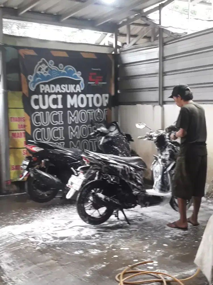 Dibutuhkan tukang cuci motor