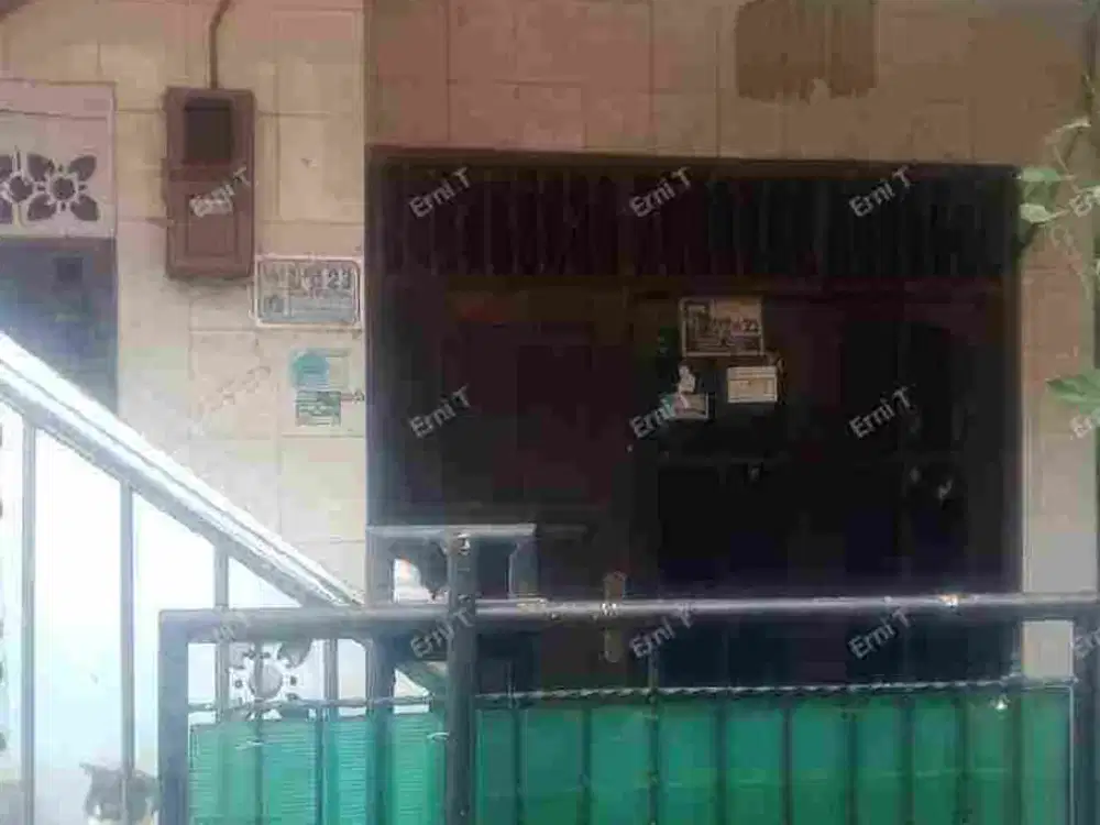 Rumah 2 lantai dekat Bandara dan Stasiun Whoose Halim Jakarta Timur