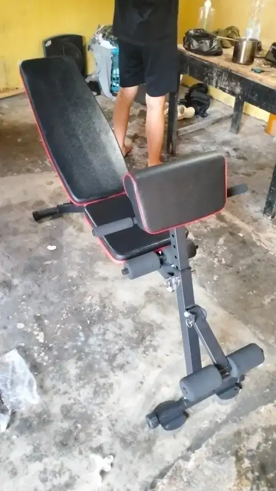 Kursi benchpress