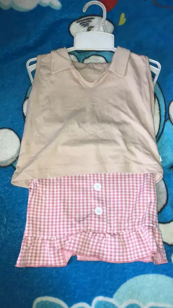 Setelan baju anak