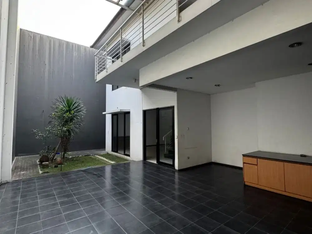 DIJUAL RUMAH CLUSTER EXCLUSIVE SINGGASANA PRADANA, MEKAR WANGI, TOL MOH TOHA
