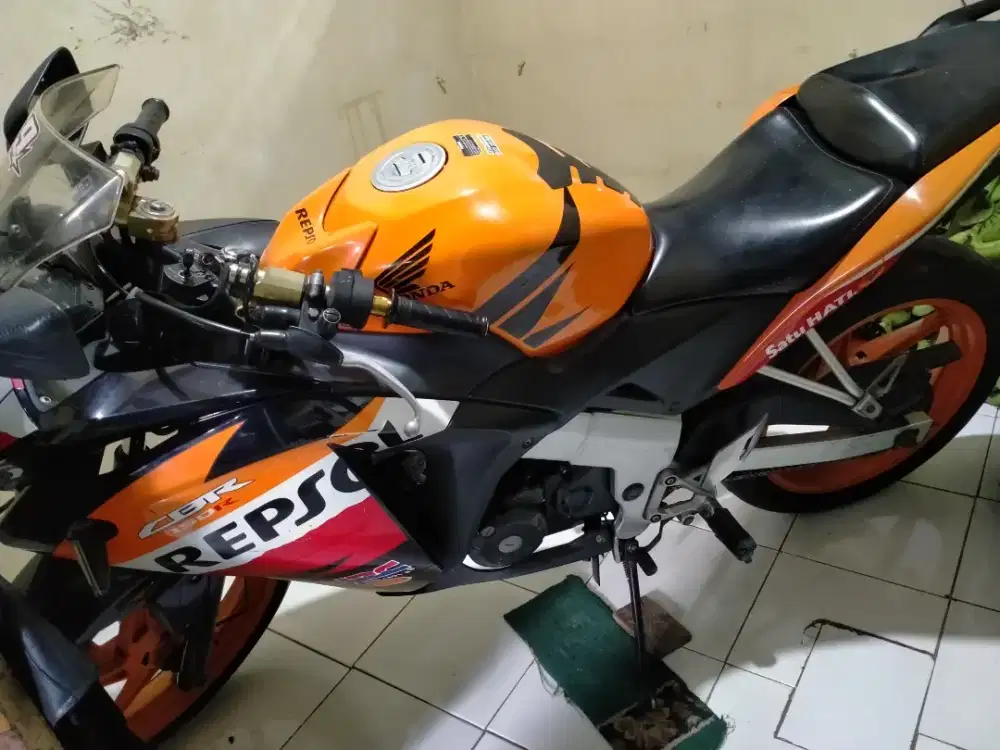 Honda CB150R pakean
