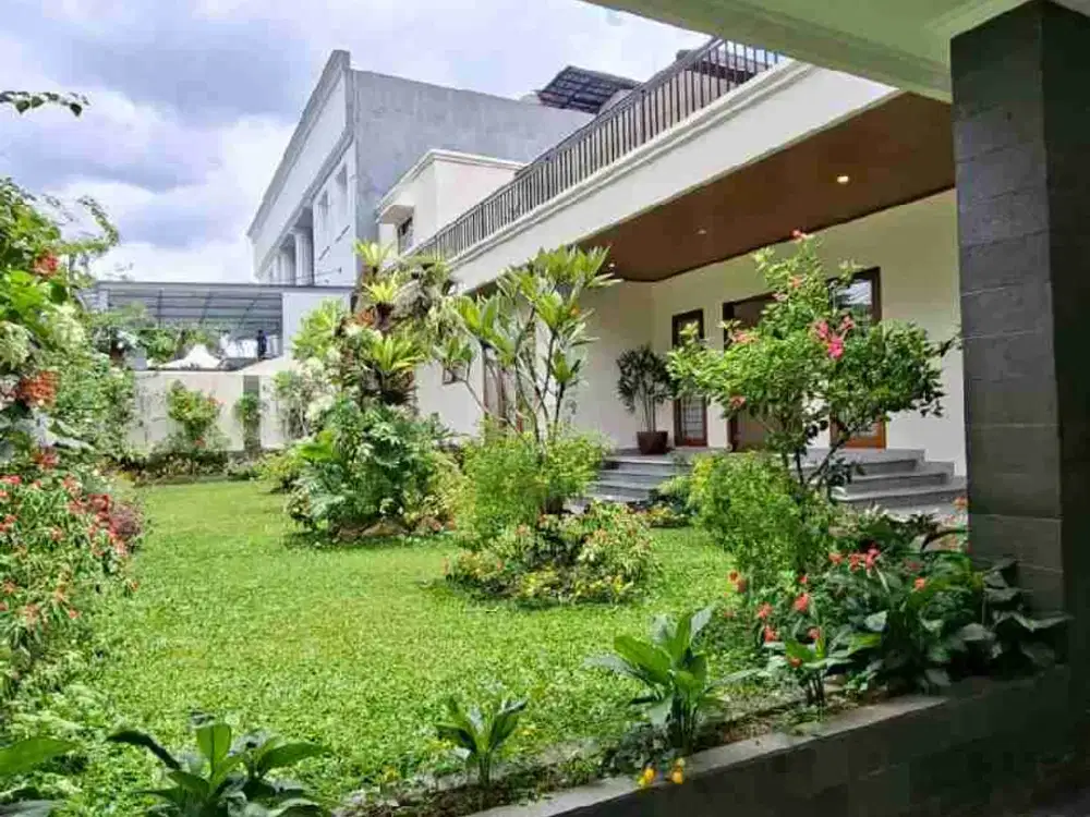 Jual Rumah 5 kamar. Jl.Adyaksa, Lebakbulus.