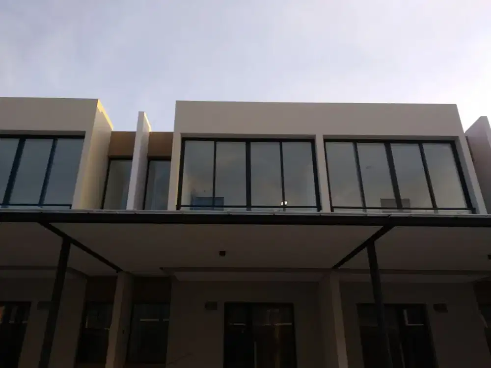 Disewakan Rumah Milenial PIK 2 ukuran 4.5x10, 2 Kamar Tidur