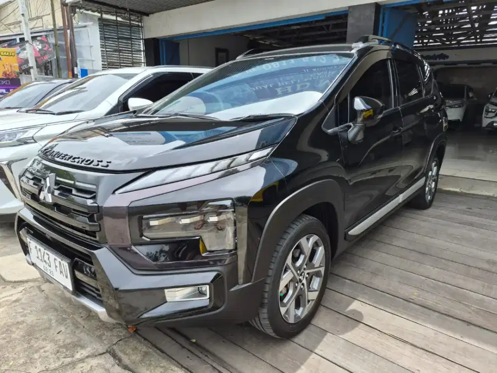 DP Murah Mitsubishi XPANDER CROSS 2022