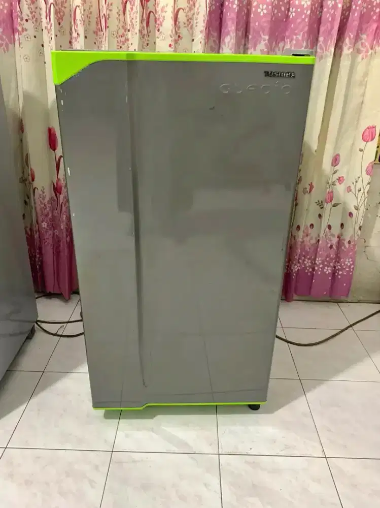 Kulkas Toshiba Glacio 1 pintu