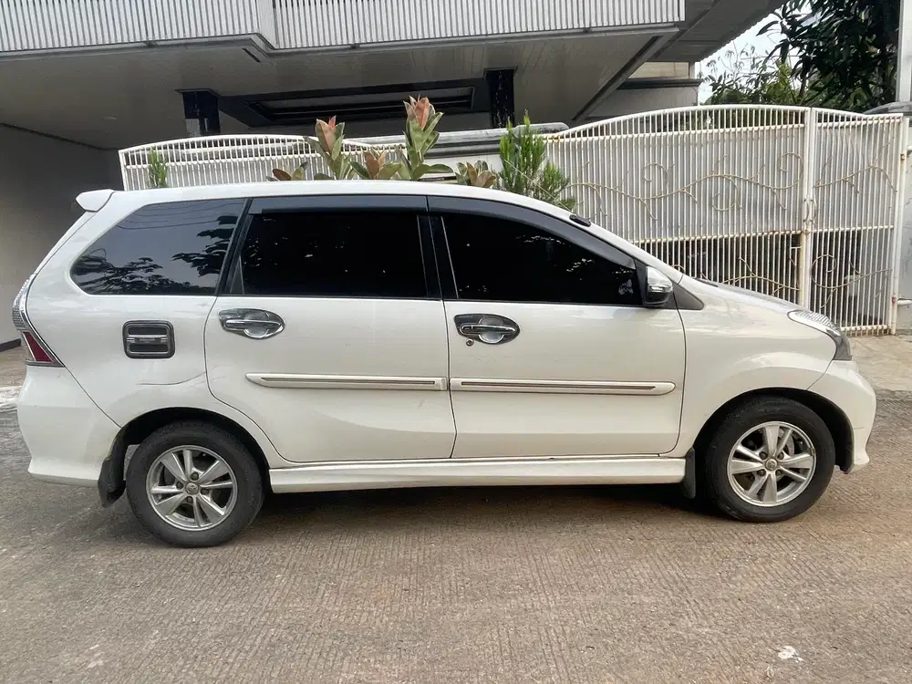 Toyota Avanza 2013 Bensin