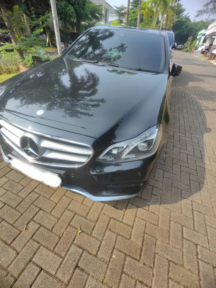 RARE ITEM! Mercedes-Benz E400 AMG Line 2014 – Kondisi Istimewa