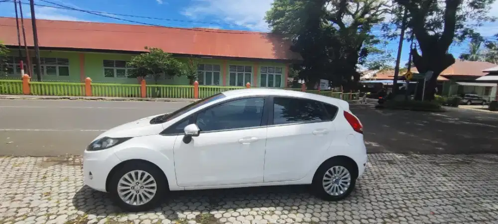 Ford Fiesta 1,4 MT 2012 (Paling DICARI)