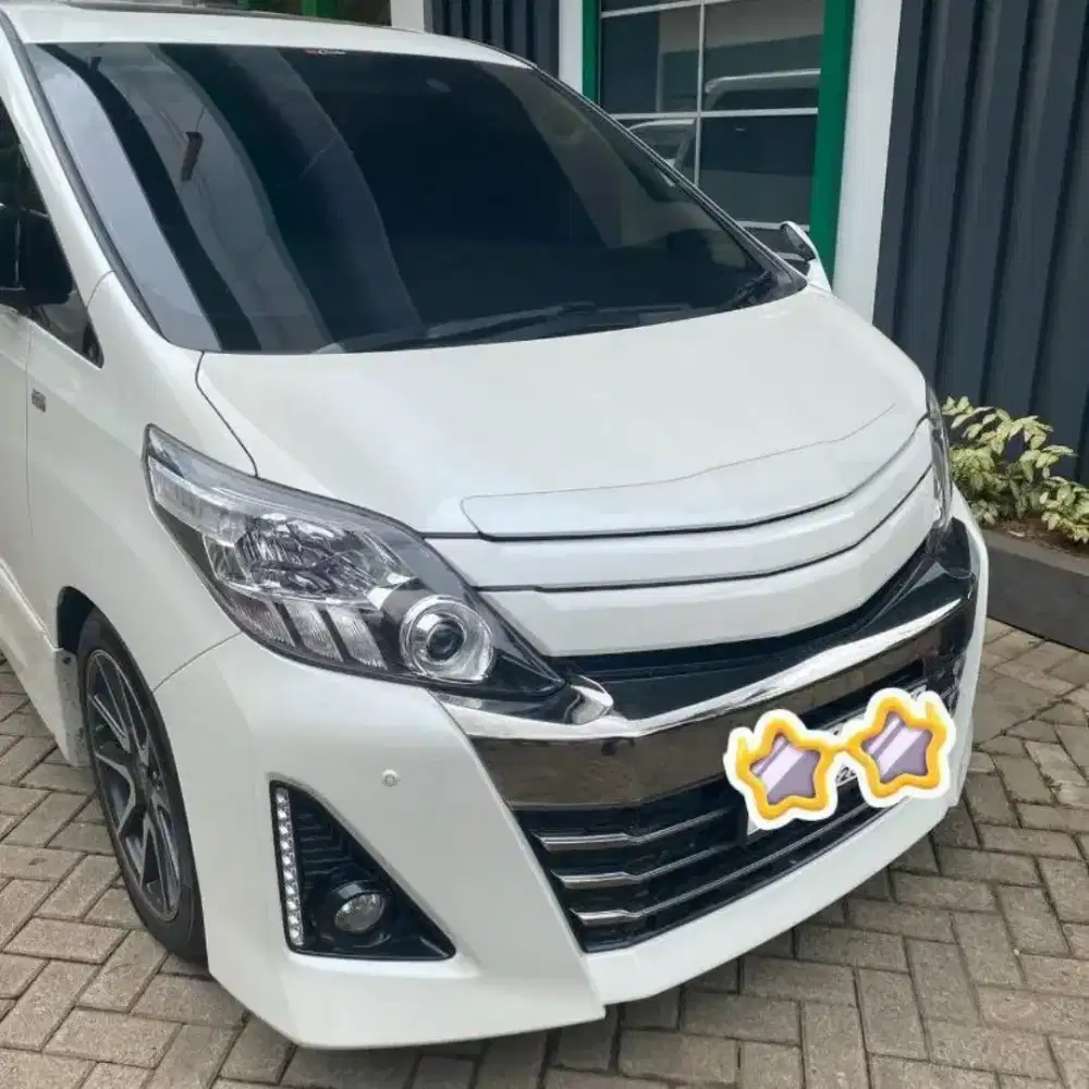 Dijual toyota Alphard GS 2013 premium sound putih