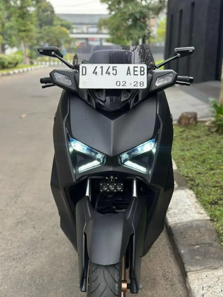 Xmax Connected 2023 low km istimewa