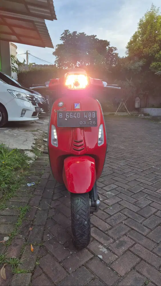 Vespa Sprint 3vie, Very Low KM