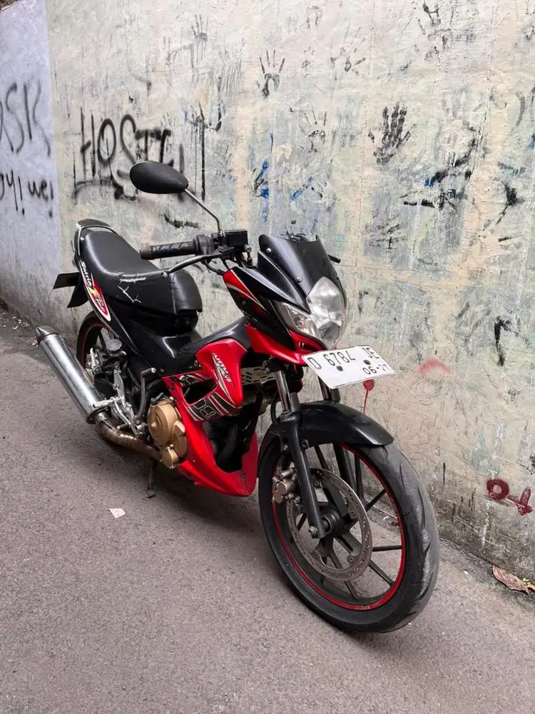 Suzuki satria f 2012