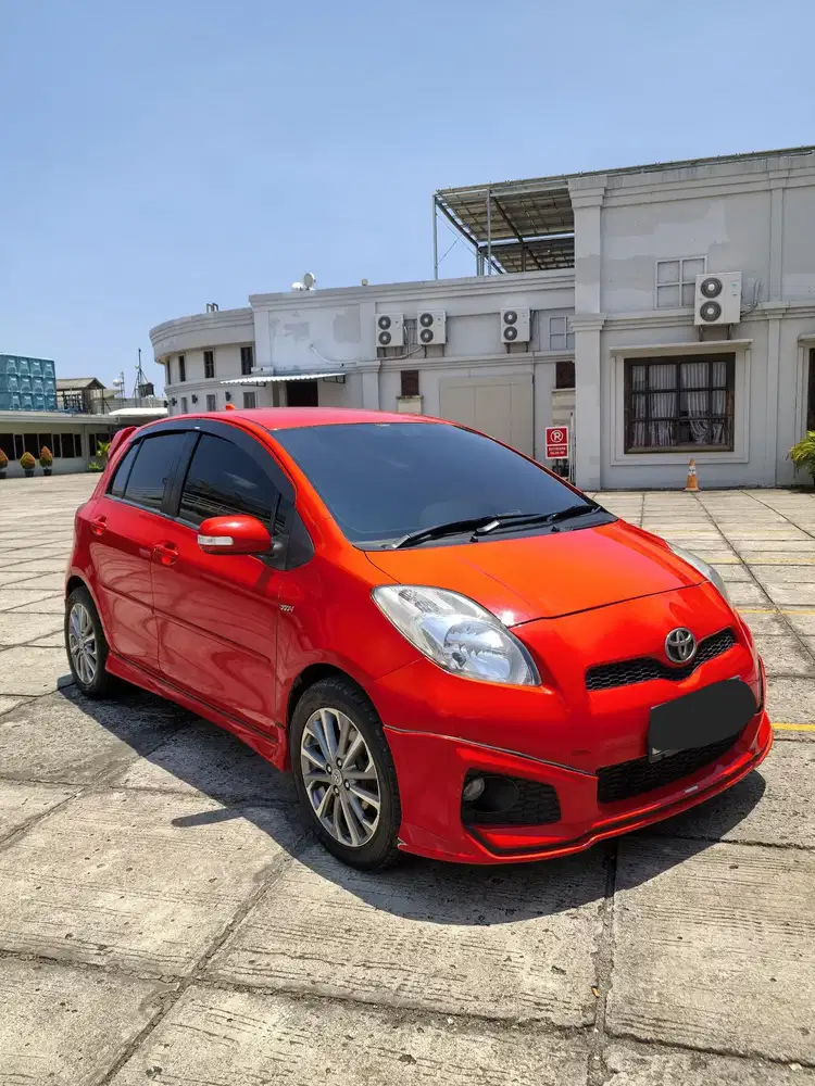 Toyota Yaris 1.5 S Limited At 2011