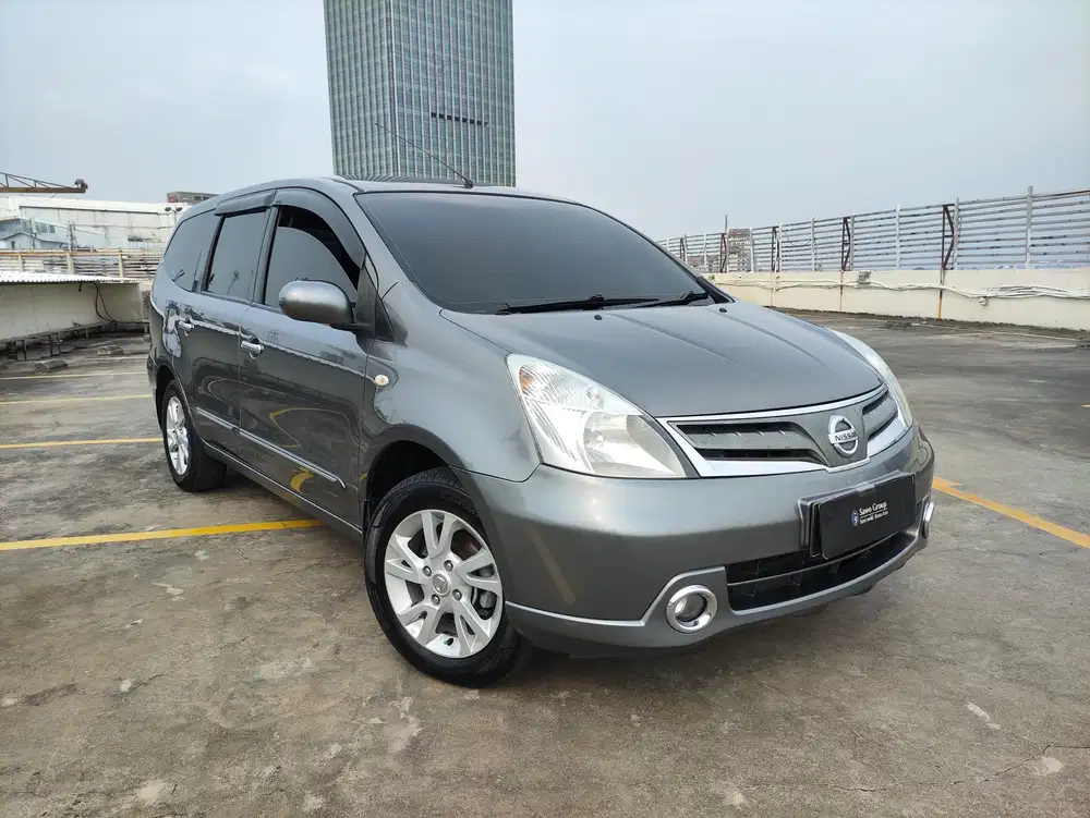 Nissan Grand Livina XV 2011 A/T