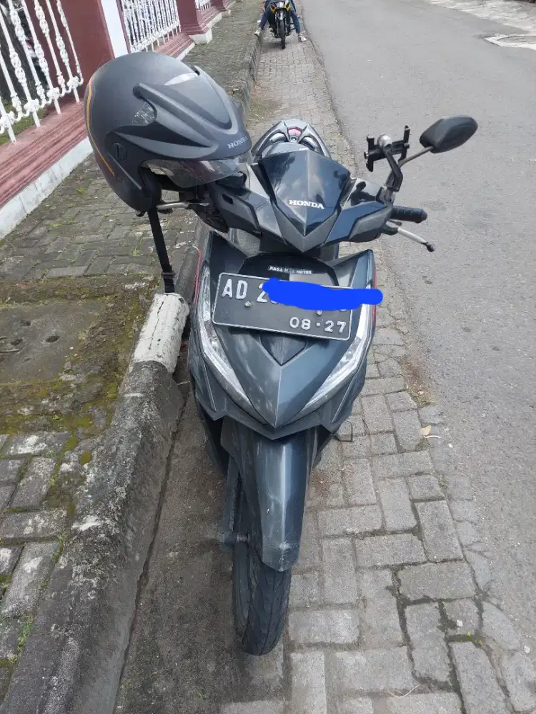 Dijual vario 125 tahun 2017 bisa nego