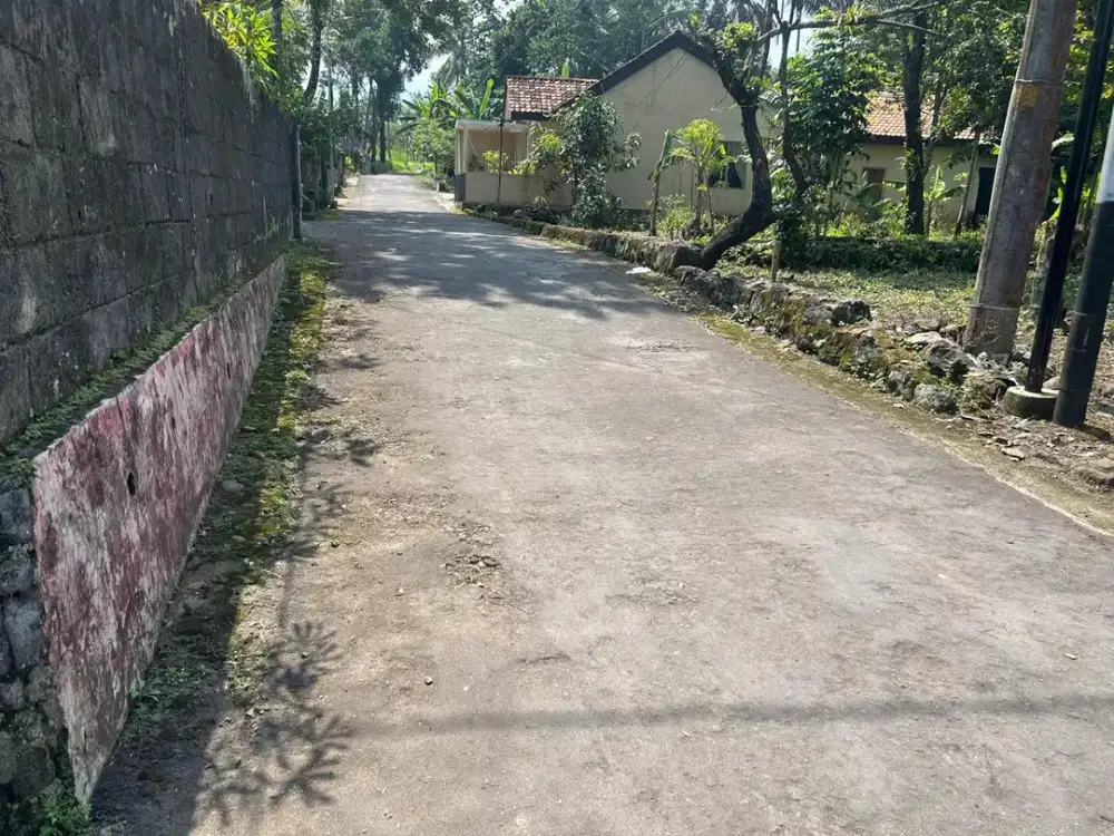 Tanah murah di utara kampus UII Kaliurang sleman