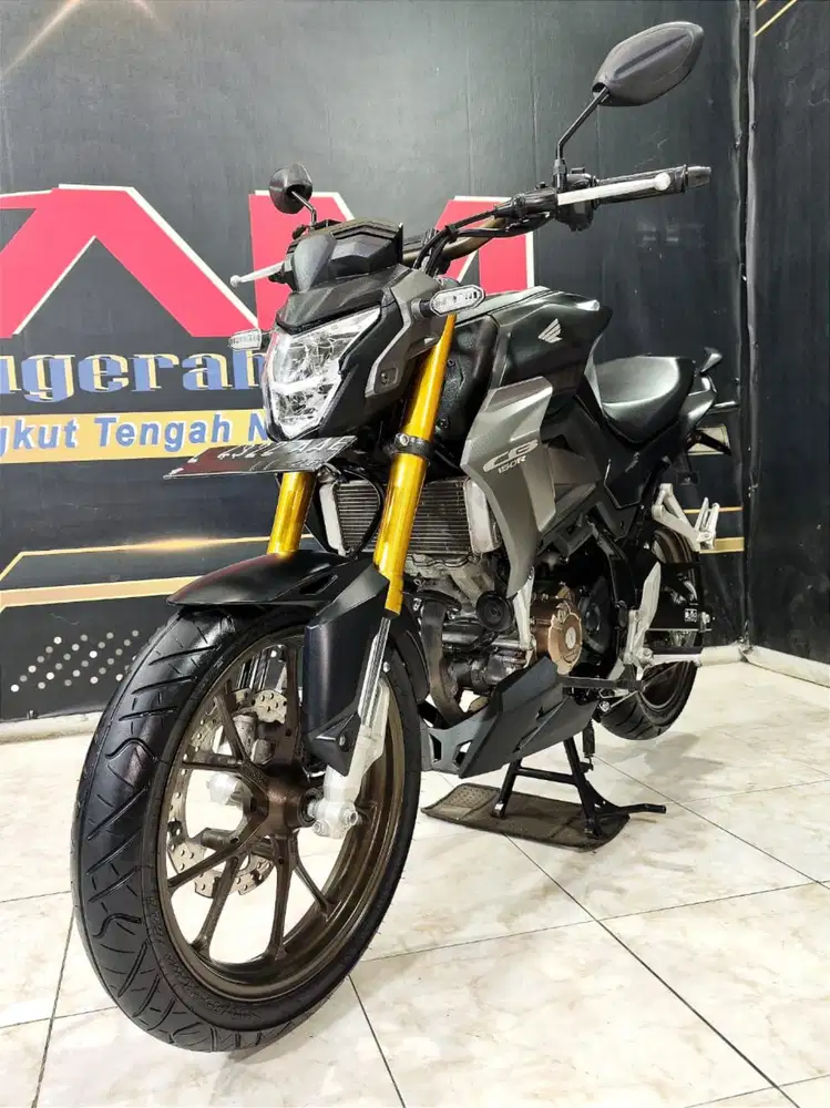 Siap pakai Honda New CB 150 R SE STREETFIRE TH 2021 odo 15rb