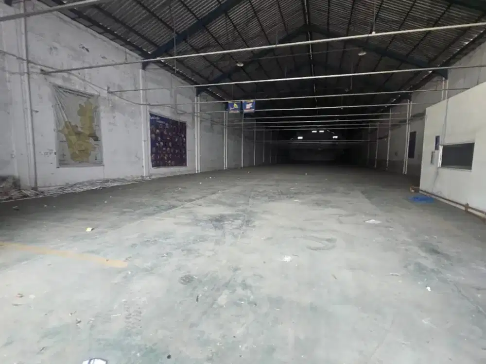 Disewakan Gudang Zona Industri Lokasi Strategis Kartasura, Sukoharjo Luas 2640m2