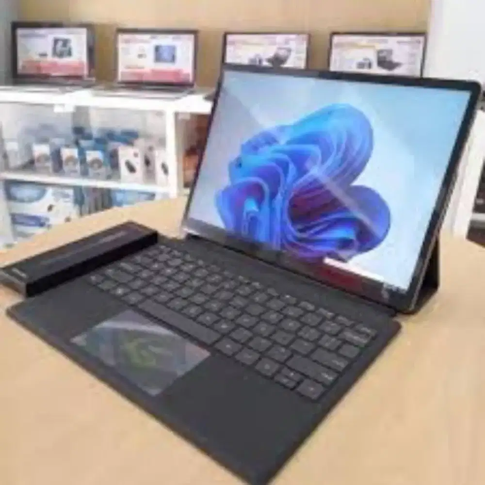 ADVAN EVO-X 13 2IN1 INTEL PENTIUM GOLD 6500Y 12GB 256GB 13.0 3K IPS
