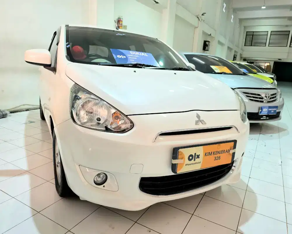 ISTIMEWA Mirage GLS Exceed 2014/2015 Matic AT Putih LOW KM N March KIM