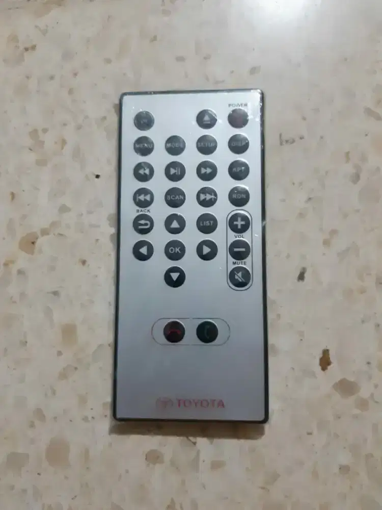 Remot Headunit innova reborn original. Remot HU dan remot RSA INNOVA.