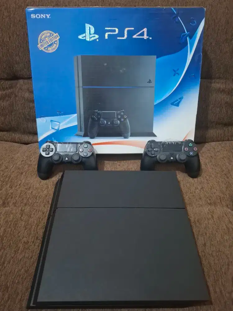 Dijual PS 4  2stik lengkap