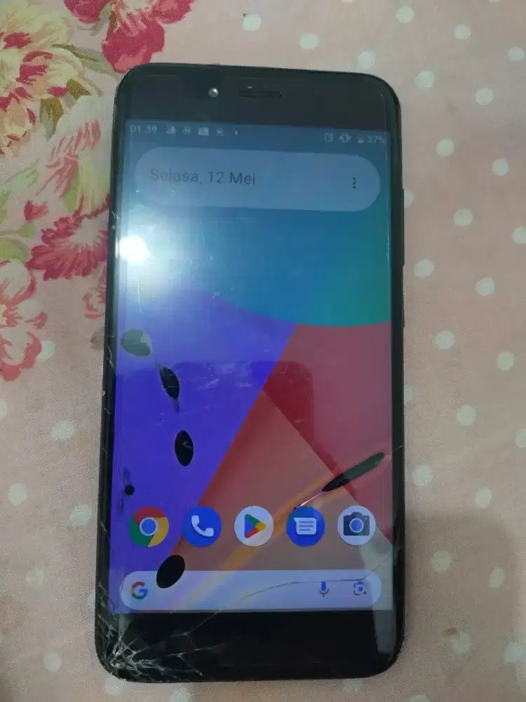 Xiaomi Mi A1/5X 4/64 minus (simak deskripsi)