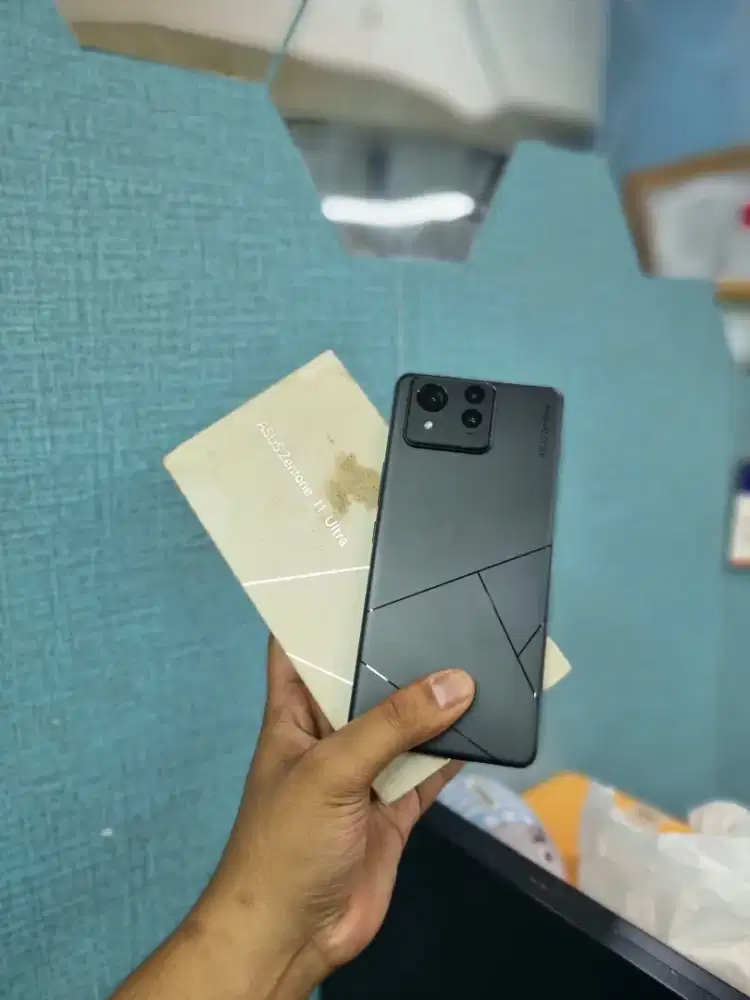 Asus Zenfone 11 Ultra 16/512GB Second Fullset