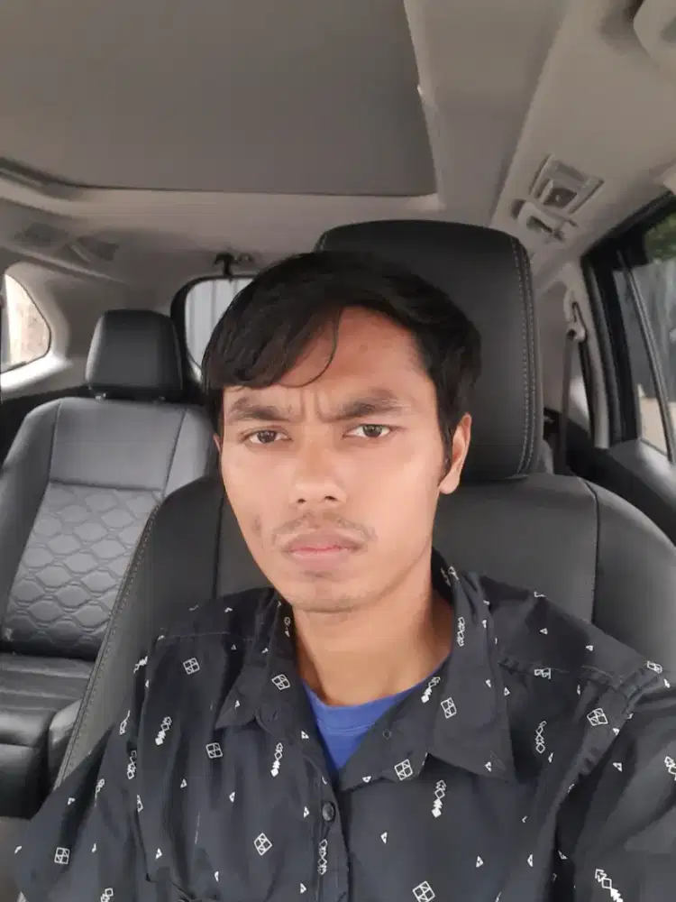 Mencari pekerjaan supir pribadi