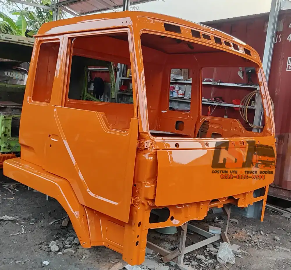 Kabin Mitsubishi Fuso body ngaleng