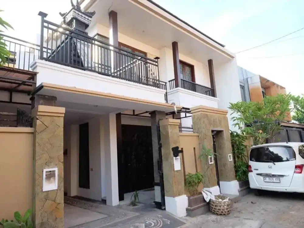 RUMAH 2 LANTAI DI PERUMAHAN SEKAR TUNJUNG GATSU TIMUR DENPASAR