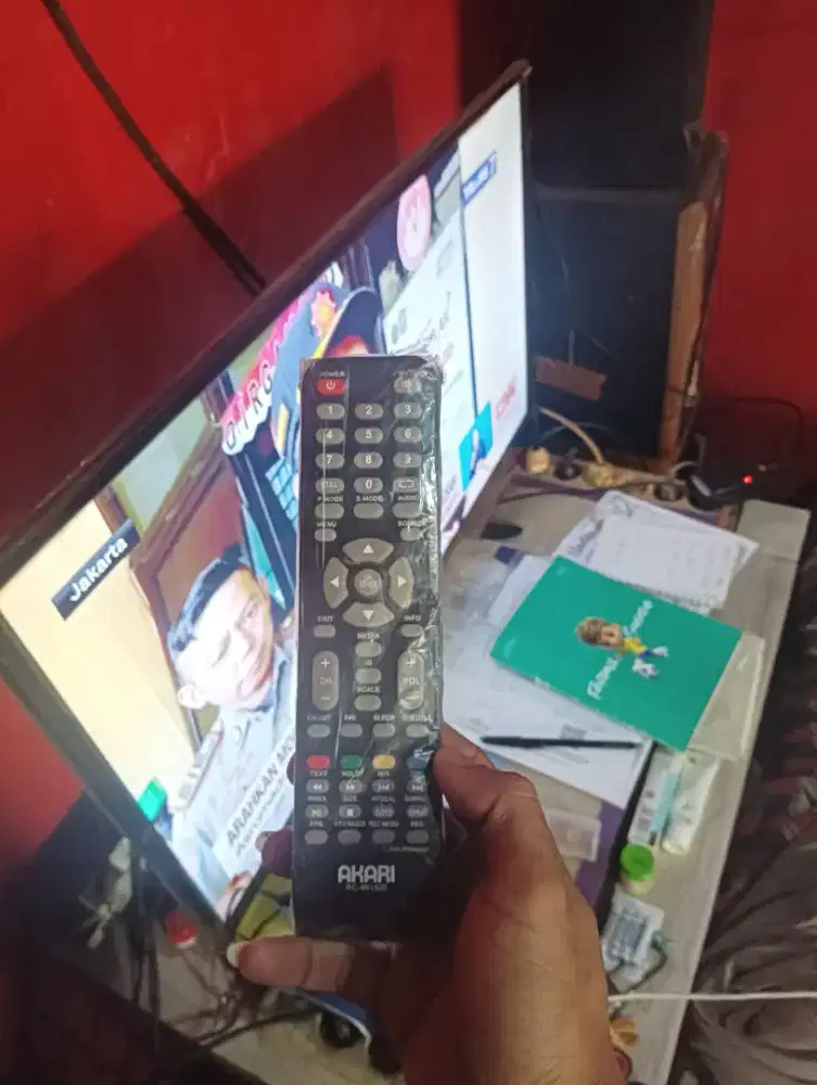 Tv Akari 32inc Mulus