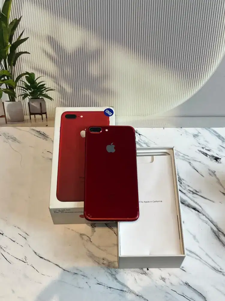 Iphone 7 plus red