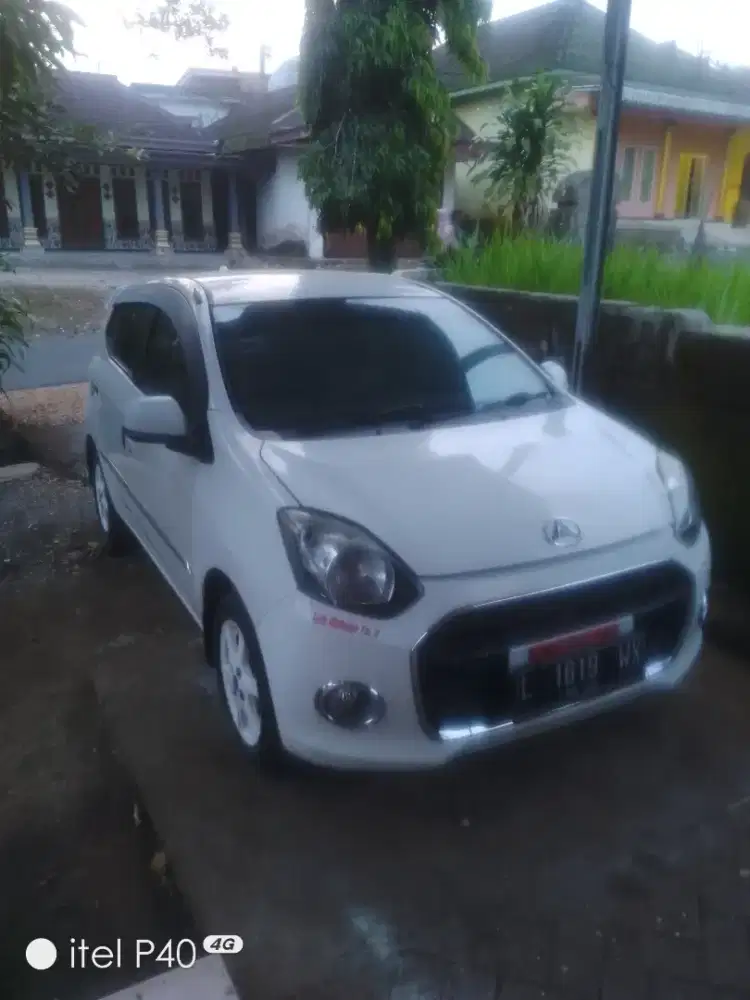 Daihatsu Ayla x 1.0 2016