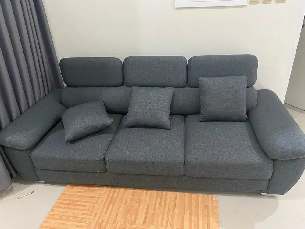 Sofa 3 seater Fabric warna abu
