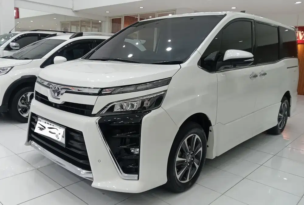 Toyota Voxy 2020 Bensin
