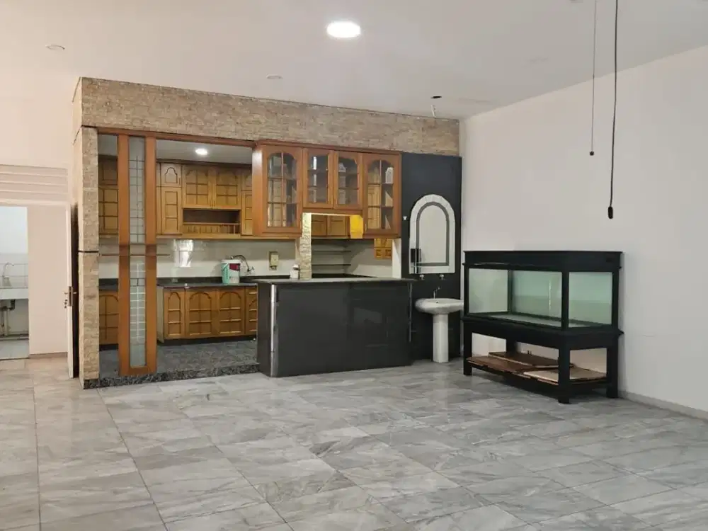 Rumah Premium Sunter Paradise Tahap 1 – 5 KT, Taman Luas & Fully Kitchen Set