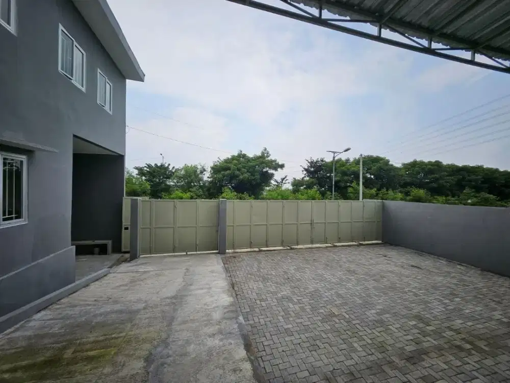 Dijual  Gudang Romokalisari Minimalis Strategis Siap Pakai