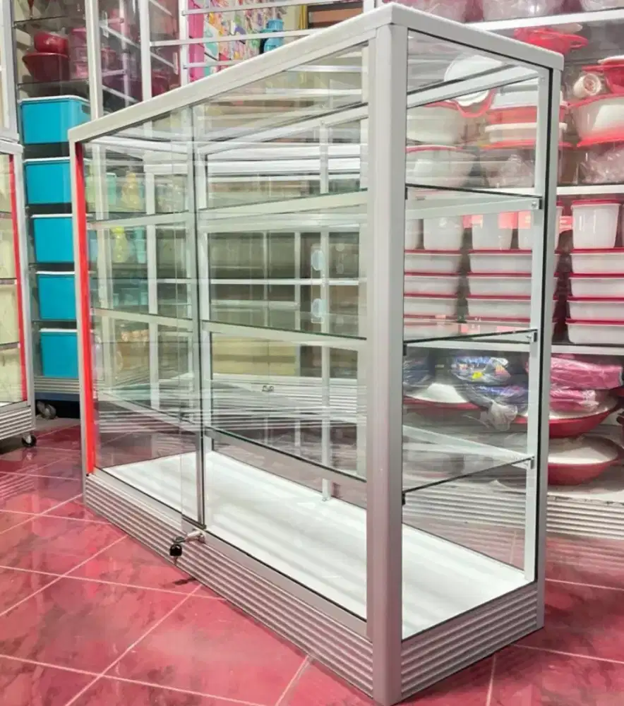 Etalase Panjang 1,2Mx1M Kondisi BaruEtalase Panjang 1,2Mx1M Siap Kirim